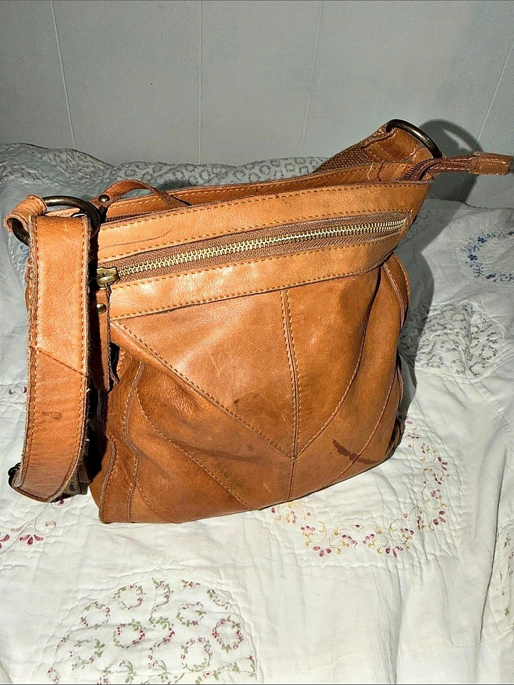 Vintage Lucky Brand Leather Shoulder Bag in Brown